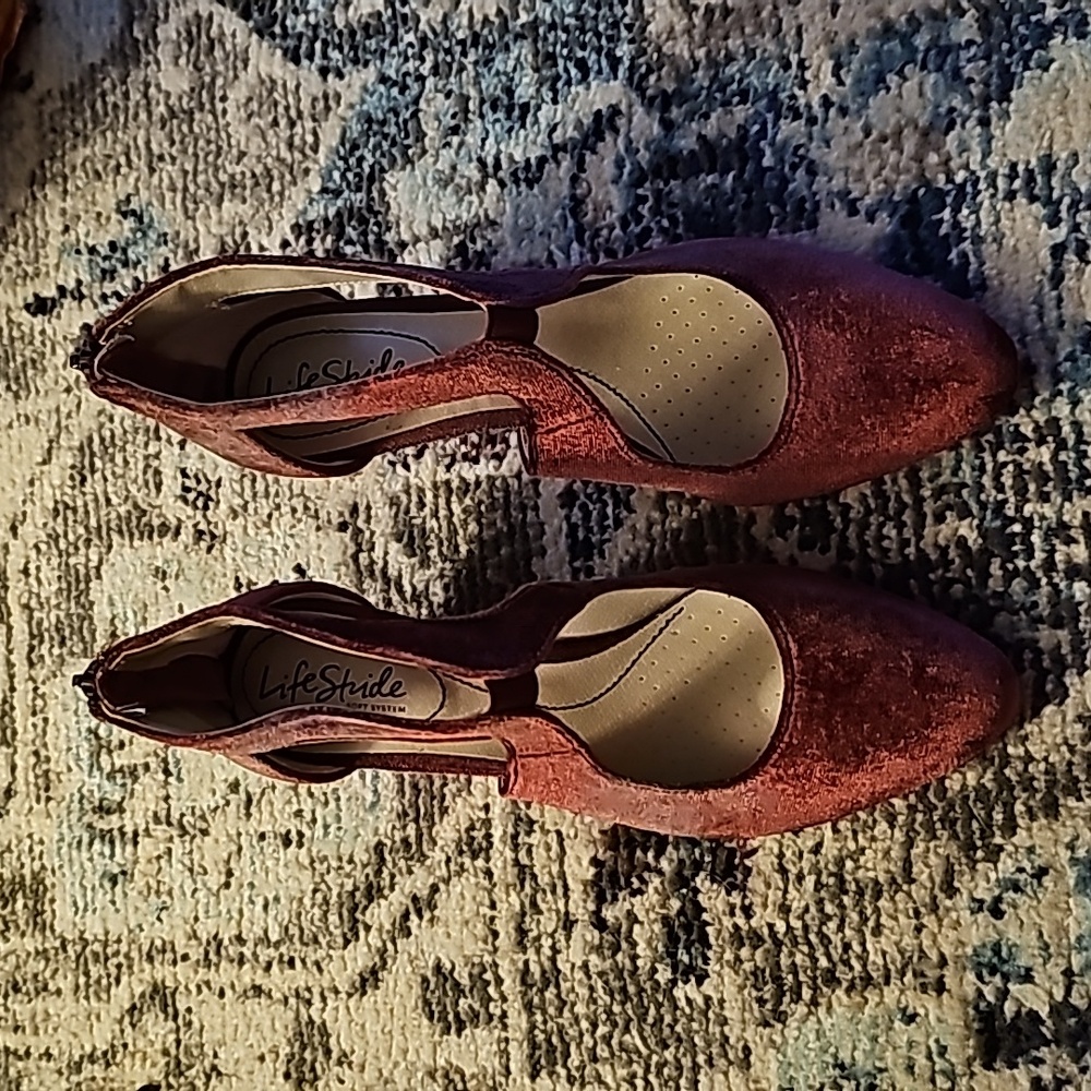 Womens heel